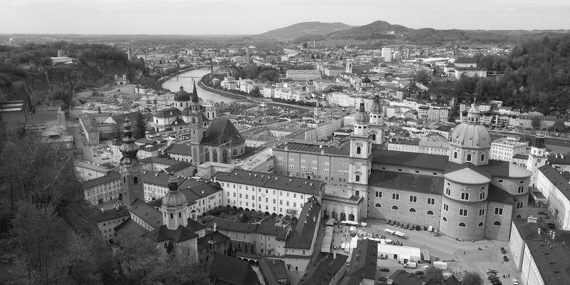 爱百美100：科学选购化妆品，开启你的美丽智慧之旅