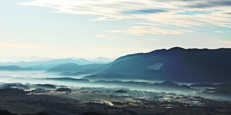 爱百美12：科学选购化妆品与高效护肤指南，开启专业美容之旅