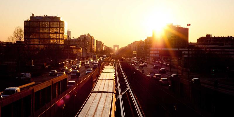 爱百美70:跨越时光的护肤智慧,重新定义美妆新境界